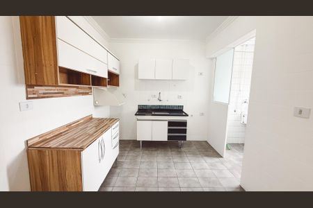Apartamento à venda com 70m², 3 quartos e 2 vagas Apartamento à venda com 70m², 3 quartos e 2 vagasCozinha