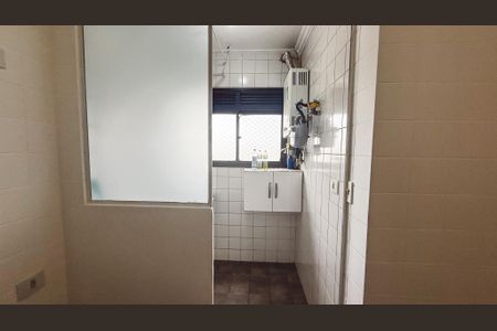 Apartamento à venda com 70m², 3 quartos e 2 vagas Apartamento à venda com 70m², 3 quartos e 2 vagasÁrea de Serviço