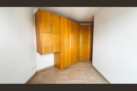 Apartamento à venda com 70m², 3 quartos e 2 vagas Apartamento à venda com 70m², 3 quartos e 2 vagasQuarto Suíte