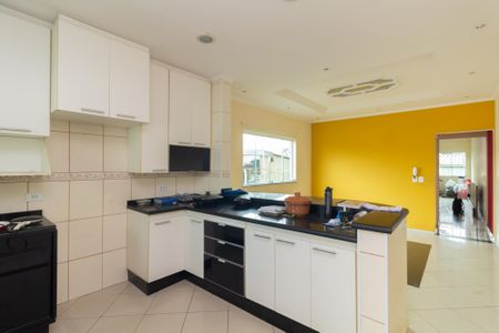 Casa à venda com 368m², 3 quartos e 4 vagas Casa à venda com 368m², 3 quartos e 4 vagasCozinha