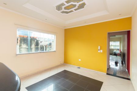 Casa à venda com 368m², 3 quartos e 4 vagas Casa à venda com 368m², 3 quartos e 4 vagasCozinha