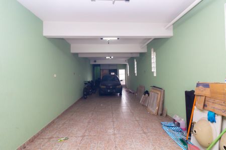 Casa à venda com 368m², 3 quartos e 4 vagas Casa à venda com 368m², 3 quartos e 4 vagasGaragem