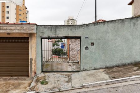 Casa para alugar com 40m², 1 quarto e 1 vagaFachada e plaquinha