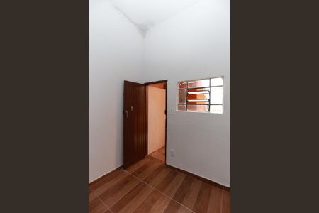 Casa para alugar com 40m², 1 quarto e 1 vagaQuarto de serviço