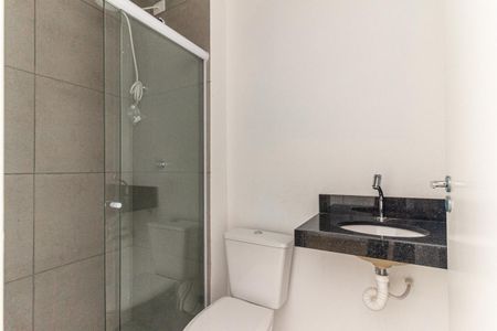 Banheiro de kitnet/studio para alugar com 1 quarto, 37m² em Centro Histórico de São Paulo, São Paulo