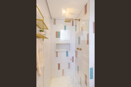 Apartamento à venda com 92m², 2 quartos e 2 vagasBanheiro da suíte 2