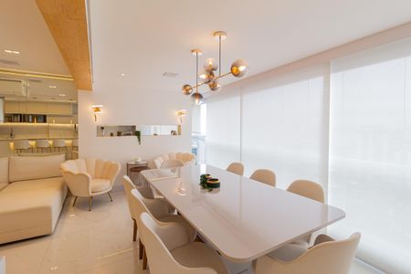 Apartamento à venda com 92m², 2 quartos e 2 vagasSacada