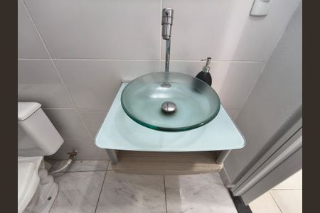 Casa de condomínio para alugar com 230m², 3 quartos e 2 vagas