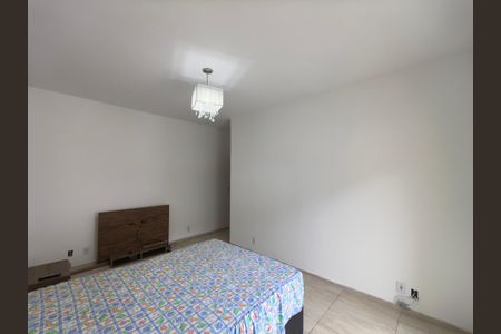 Casa de condomínio para alugar com 230m², 3 quartos e 2 vagas