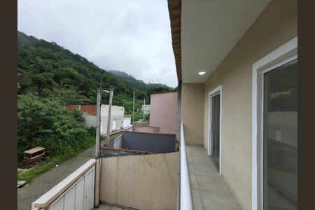 Casa de condomínio para alugar com 230m², 3 quartos e 2 vagas