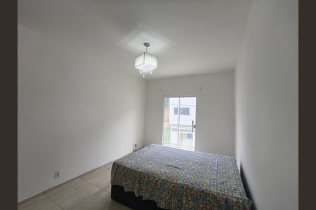 Casa de condomínio para alugar com 230m², 3 quartos e 2 vagas