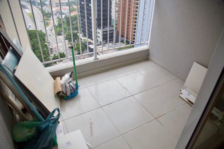 Apartamento à venda com 30m², 1 quarto e sem vaga Apartamento à venda com 30m², 1 quarto e sem vagaVaranda
