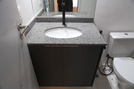 Apartamento à venda com 30m², 1 quarto e sem vaga Apartamento à venda com 30m², 1 quarto e sem vagaBanheiro