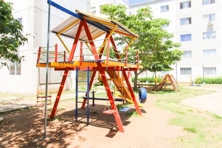 Apartamento para alugar com 41m², 2 quartos e sem vagaÁrea comum - Playground