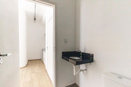 Banheiro de kitnet/studio para alugar com 1 quarto, 38m² em Centro Histórico de São Paulo, São Paulo