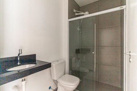 Banheiro de kitnet/studio para alugar com 1 quarto, 38m² em Centro Histórico de São Paulo, São Paulo