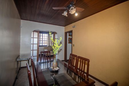 Casa à venda com 300m², 3 quartos e 1 vagaSala 2