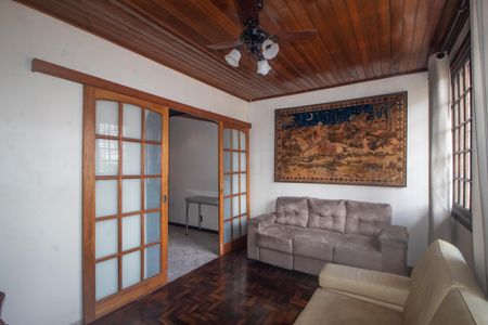 Casa à venda com 300m², 3 quartos e 1 vagaSala