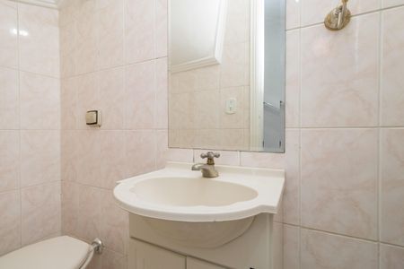 Casa de condomínio para alugar com 64m², 2 quartos e 2 vagas Casa de condomínio para alugar com 64m², 2 quartos e 2 vagasLavabo