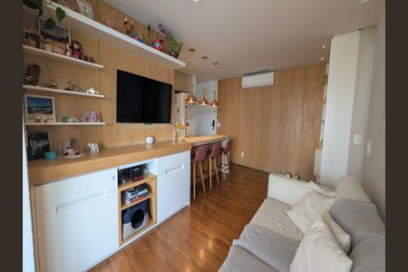 Apartamento à venda com 2 quartos, 72m² em Jardim das Acacias, São Paulo
