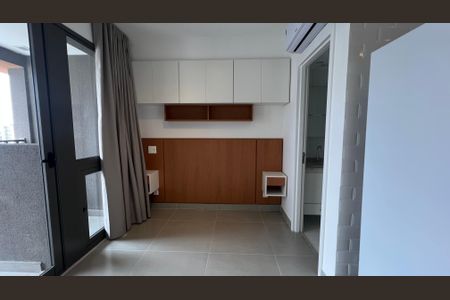 Studio para alugar com 28m², 1 quarto e sem vaga