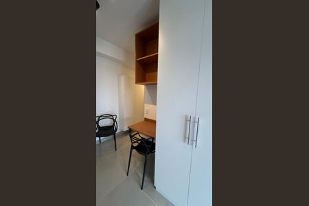 Studio para alugar com 28m², 1 quarto e sem vaga