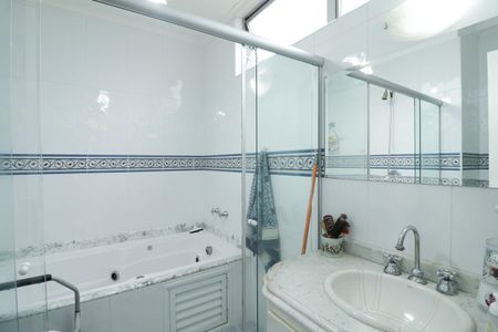Apartamento à venda com 170m², 3 quartos e 2 vagasBanheiro da Suíte