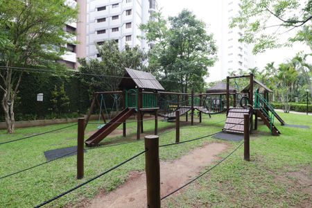 Apartamento à venda com 170m², 3 quartos e 2 vagasPlayground