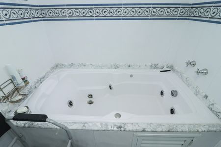 Apartamento à venda com 170m², 3 quartos e 2 vagasBanheiro da Suíte