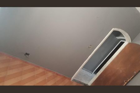 Casa para alugar com 2 quartos, 300m² em Centro, Mogi das Cruzes