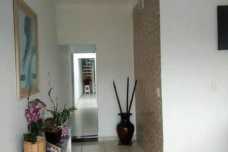 Casa à venda com 4 quartos, 300m² em Vila Formosa, Campinas