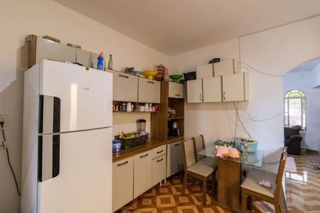 Casa à venda com 960m², 8 quartos e 2 vagas Casa à venda com 960m², 8 quartos e 2 vagasCasa 2 - Cozinha