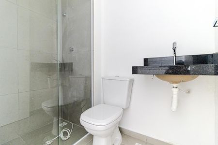 Banheiro de kitnet/studio para alugar com 1 quarto, 37m² em Centro Histórico de São Paulo, São Paulo