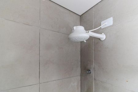 Banheiro de kitnet/studio para alugar com 1 quarto, 37m² em Centro Histórico de São Paulo, São Paulo