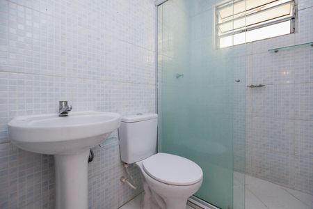 Banheiro de casa para alugar com 1 quarto, 54m² em Parque Regina, São Paulo