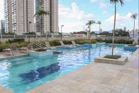 Apartamento à venda com 83m², 2 quartos e 2 vagasÁrea comum - Piscina