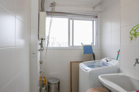 Apartamento à venda com 83m², 2 quartos e 2 vagasCozinha e Área de Serviço