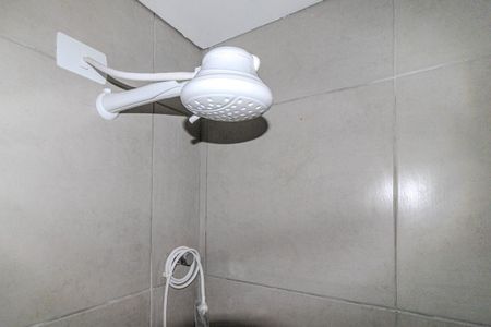 Banheiro de kitnet/studio para alugar com 1 quarto, 44m² em Centro Histórico de São Paulo, São Paulo