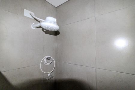 Banheiro de kitnet/studio para alugar com 1 quarto, 38m² em Centro Histórico de São Paulo, São Paulo