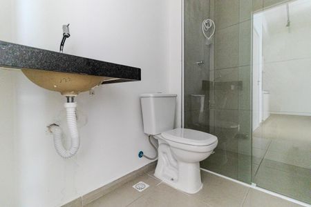 Banheiro de kitnet/studio para alugar com 1 quarto, 38m² em Centro Histórico de São Paulo, São Paulo