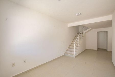 Casa à venda com 3 quartos, 147m² em Piratininga, Niterói