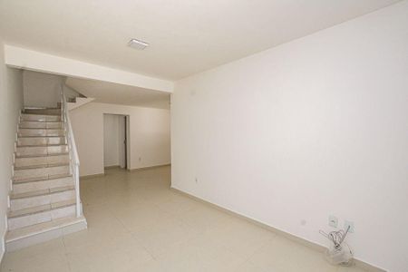 Casa à venda com 3 quartos, 147m² em Piratininga, Niterói