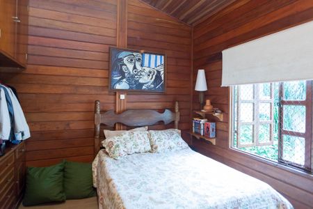 Casa de condomínio à venda com 265m², 3 quartos e 4 vagasquarto 1