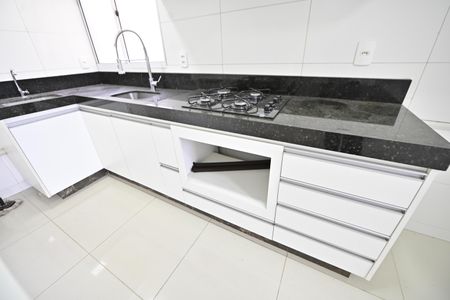 Apartamento para alugar com 44m², 2 quartos e 1 vaga