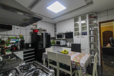 Casa à venda com 113m², 2 quartos e 1 vagaCozinha