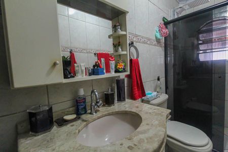 Casa à venda com 113m², 2 quartos e 1 vagaBanheiro