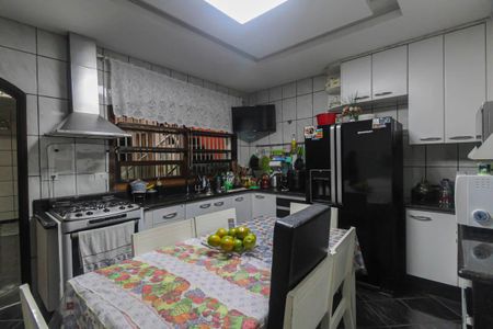 Casa à venda com 113m², 2 quartos e 1 vagaCozinha