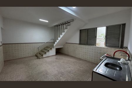 Cozinha - Area de Serviço de casa para alugar com 2 quartos, 50m² em Jardim, Santo André