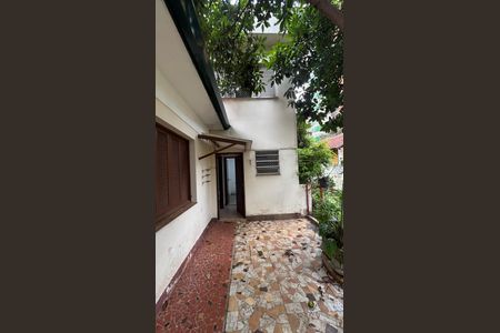 Casa para alugar com 50m², 2 quartos e 2 vagas Casa para alugar com 50m², 2 quartos e 2 vagasQuintal