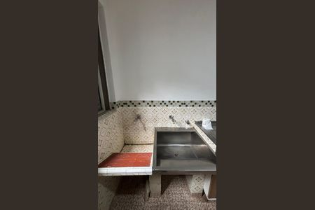 Casa para alugar com 50m², 2 quartos e 2 vagas Casa para alugar com 50m², 2 quartos e 2 vagasCozinha - Area de Serviço